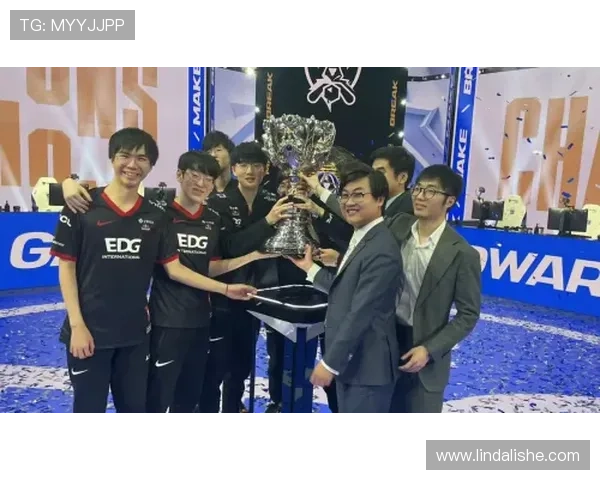 九游网魔兽地图更新动态与最新版本内容介绍，掌握第一手资讯